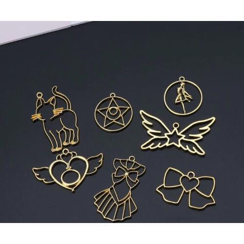 7Pcs Open Bezel Charm Blank Frame Pendant for UV Resin Crafts Jewelry Making