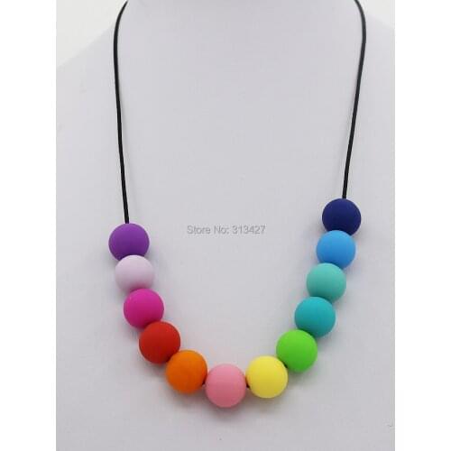 2Pcs/lot Free Shipping -Month/Daughter Silicone Teething Necklace Rainbow necklace ,BPA free Silicone Necklaces for baby chewed