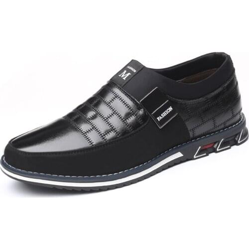 LYU LAM Men's Slip-ons