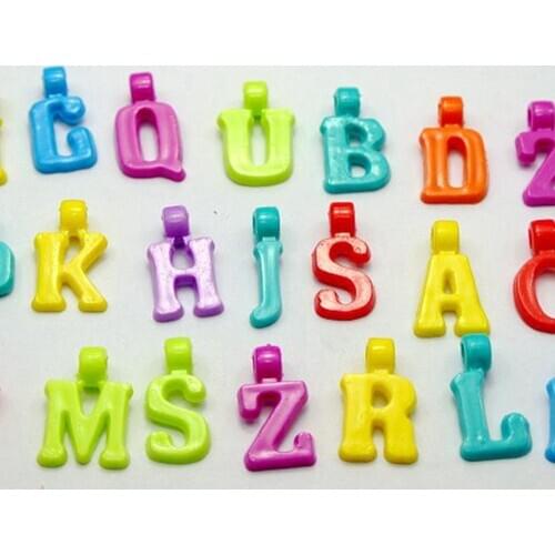 200 Assorted Colorful Acrylic Alphabet Letter Charm Pendants 17mm