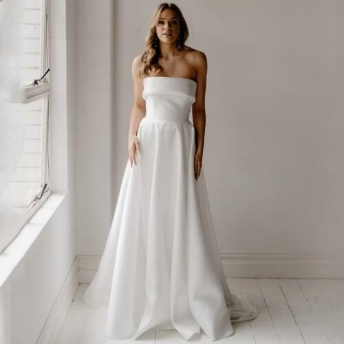 Eightree Simple Beach Wedding Dresses 2021 Strapless A-Line Backless Bride Dress Long Boho White/Ivory Wedding Gowns Custom Made