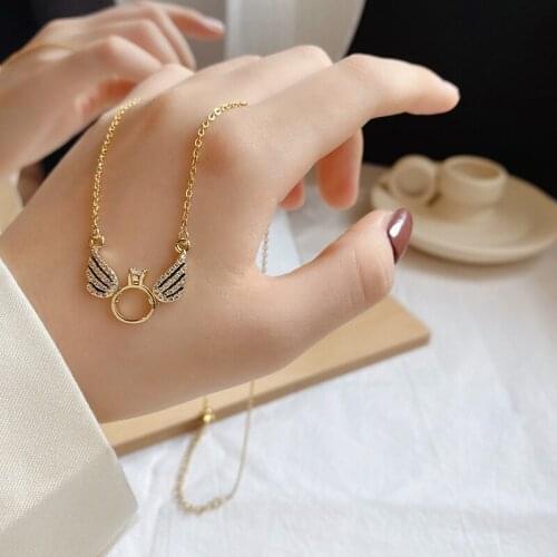 Simple Elegant Wing Pendant Necklaces For Women 2021 New Classic Cute Retro Gem Necklace Female Party Jewelry