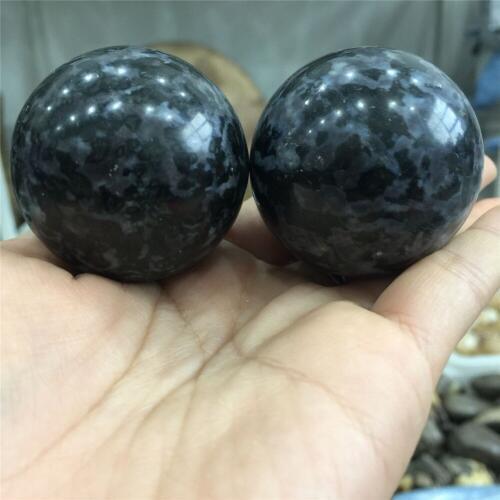 Special offer 2pcs natural gabbro stones and minerals sphere reiki healing crystals ball high energy for home decoration