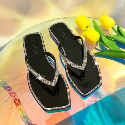 2021 Summer Women Slippers Crystal Square-head Flat Flip-flop Fashion Indoor Outdoor PVC Transparent Beach Jelly Ladies Slides