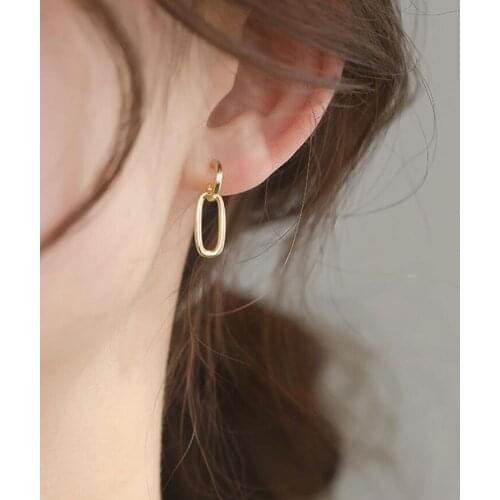 New Trend Simple Cold Wind Sense Of Luxury Circle Hasp Geometry Stud Earrings For Women Jewelry Accessories Party Gifts SAE550