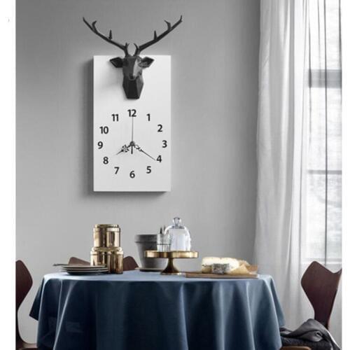 Nordic Simple Three-dimensional Deer Head Clock Solid Wood Silent Clock Living Room Decorative Watch Quartz Clock