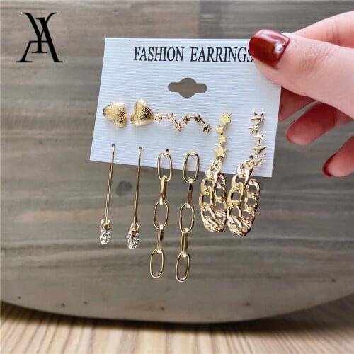 2021 New Fashion Metallic Heart-Shaped Spherical Earring Set Gold Metal Acrylic For Women Mature Party Jewelry