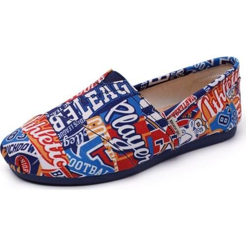Spring 2020 new cartoon graffiti cloth shoes female pedal tide flat lazy canvas old Beijing womens shoes