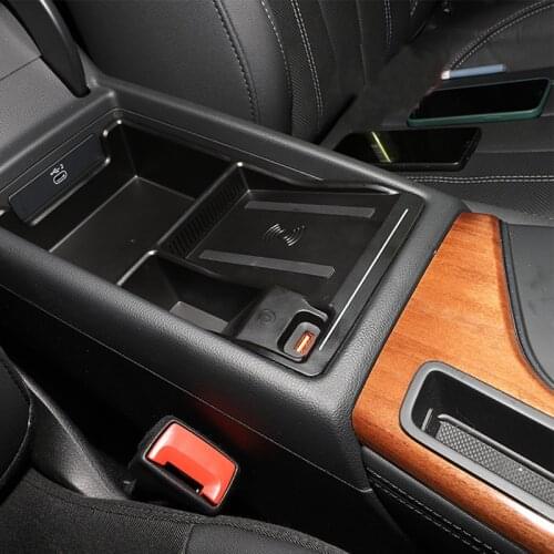 15W car wireless charger fast charging case wireless phone charger for Audi A4 B9 A5 S4 S5 RS4 RS5 2017-2021 accessories