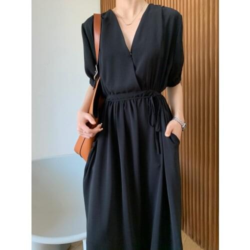2021 Summer New Casual Summer Dress Womens Solid Color V-neck Korean Loose Simple Elegant Long Dress 3377