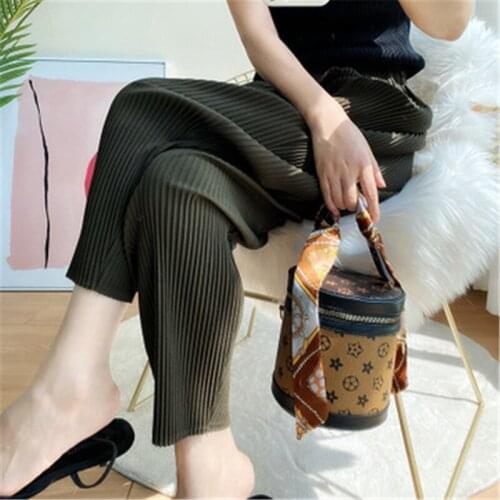 Miyake Fold Fashion Pants 2021 Fall Winter Thicken Carrot Pants Nine Points Thinning Harem Pants Comfortable Womens Clothing