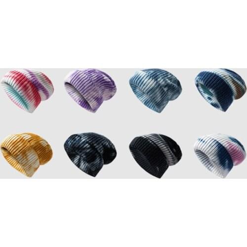 New Fashion Graffiti Style Winter Hat Women Knitted Hat Warm Soft Trendy Hat Kpop Style Skullie Beanie Elegant All-match Hat