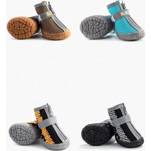 New Type Of Pet Fly Weave Sneaker Fashion Breathable Shoes For Small Dogs Cat 4Pcs/Set Dog Shoes Teddy Schnauzer Pug Puppy Shoes