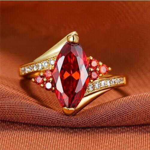 Vintage Female Red Crystal Stone Ring Luxury Gold Color Thin Wedding Rings For Women Simple Bridal Geometry Engagement Ring