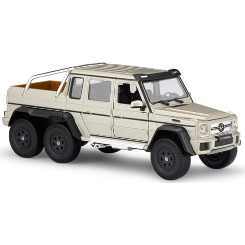 WELLY 1:24 Mercedes-Benz G63 AMG 6X6 Alloy Luxury Vehicle Diecast Pull Back Cars Model Toy Collection Xmas Gift