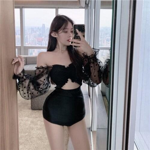 2021 new one-piece swimsuit female Korean version of long-sleeved mesh sunscreen resort hot spring swimsuit bikini