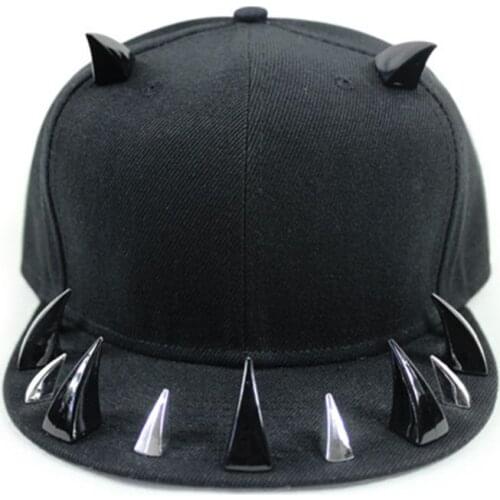Unisex Punk Gothic Horn Rivets Baseball Hip Hop Street Festival Snapback Hat
