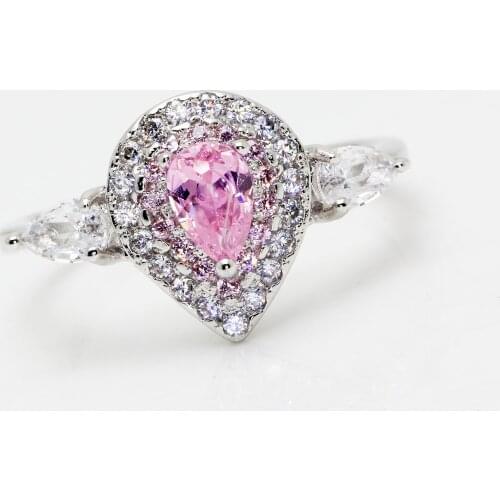 Exquisite Luxury Water Drop Shape Crystal Ring Fashion Women Inlay Zircon Silver Color Ring Charm Womens Engagement Jewelry