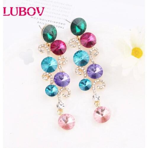 2019 New Arrival Artificial Rhinestone Inlaid Golden Metal Pendant Dangle Earrings Carved Water Drip Shape Drop Earrings