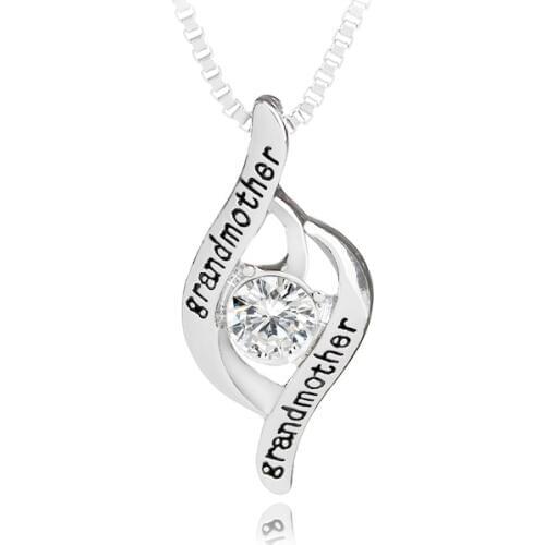 Fashion grandma necklace crystal Charm Jewelry Simple Circular Venus Pendant necklace box Chain Necklaces gift for grandma