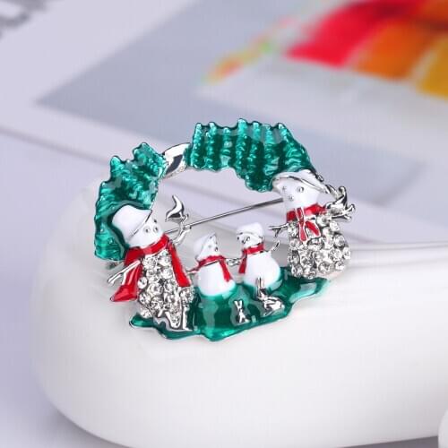 Winter New Christmas Family Snowman Brooches for Women Enamel Brooch Pins Jewelry Accessories