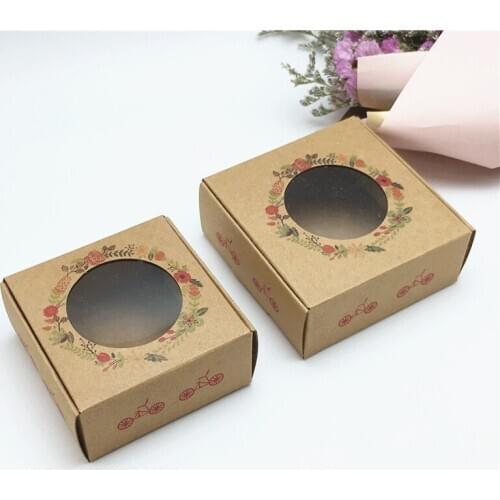 50pcs Paper Flower Pattern Candy Box With Clear PVC Window Jewelry Displays Boxes Wedding Birthday Christmas Gifts Packaging Box