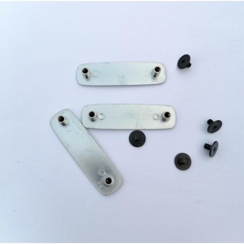 Car floor mats Metal emblem sticker For Mazdas 2 5 6 323 626 RX8 7 MX3 MX5 Atenza Axela CX-5 Atenza CX7 CX-9 CX-3 CX-4 CX-8 MX5