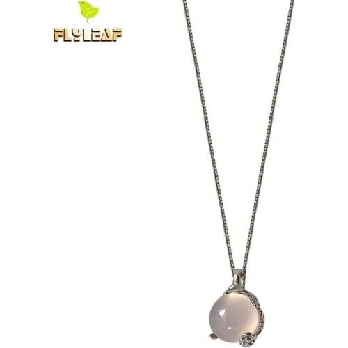 Real 925 Sterling Silver Necklace For Women Fashion Chain Plum Blossom Round Pendant White Chalcedony Fine Jewelry Gift Flyleaf