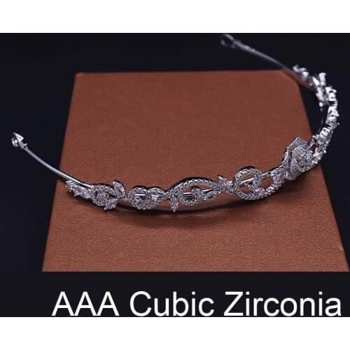 High Quality Women Hair Accessories With All Cubic Zirconia Fashion Luxury Crown and Tiara Wedding Collection For Bridal