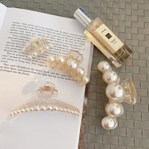 Woman Classic Big Pearl Hair Claws Fashion Hair Clips Crab Girls Hair Accessories Hairpins Female Ornament Hairgrip