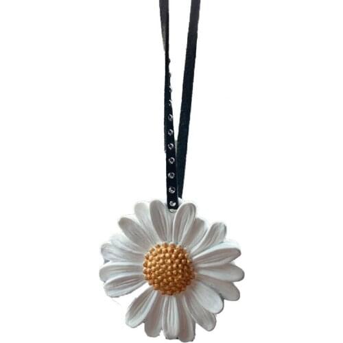 Fragrance Pendant Flower Shape Good Smell Plaster Auto Rearview Mirror Perfume Pendant for Car