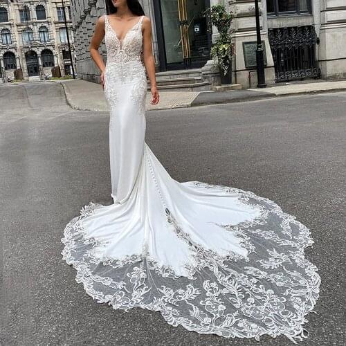 Romantic Mermaid Wedding Dress 2021 Bridal Gown V Neck Spaghetti Lace Applique Illusion Flower Train Long White Bride Dresses