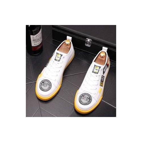 2021 Designer Brand Sneakers New Men Fashion Graffiti Badge Patchwork Causal Flats Shoes Moccasins Rock Students Board Footwear