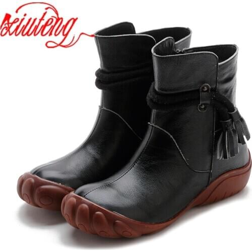 Xiuteng 2020 Womens Flat Shoes Ethnic Retro Genuine Leather Womens Boots Soft Bottom Cotton Ankle Boots Mother Warm Shoe Gift
