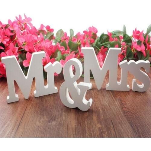 3Pcs/set Mr & Mrs White letters For Wedding Decorations Romantic Mariage Decor Birthday Party Decorations Wedding Sign