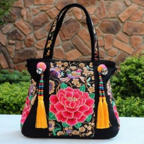 New Multi-use National embroidery Women Casual Totes!Nice Floral embroidered Lady Tassel Handbag Top Vintage Shopping handbag