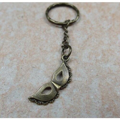 Vintage Bronze Mask Owl Birds Arrow Key Ring Peace Sign Key Chains Gear Hamsa Hand Flying Dragon Tree KeyChain For Car Jewelry
