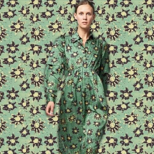 2021 new spring and summer sun flower dress shirt fabric European and American digital printing textile fabric