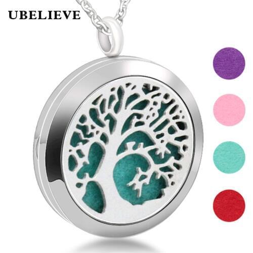 Hot Selling Tree Pattern Hollow Aromatherapy Diffuser Locket Perfume Locket Necklace Round Essential Oil Locket For Women