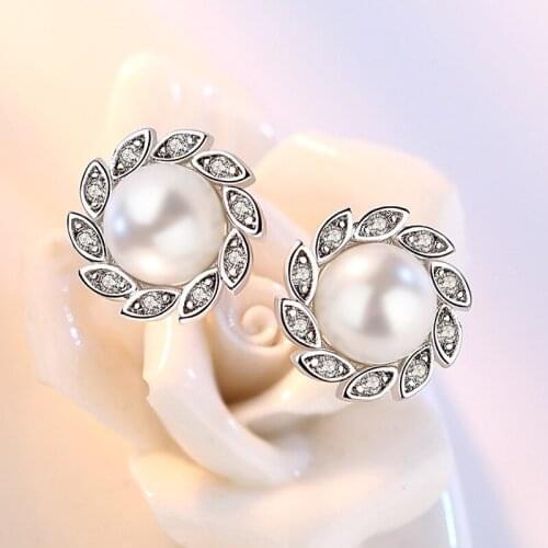 Fashion Retro Baroque Pearl Stud Earring 2021 Trend Women Silver Plated CZ Crystal Earring Charm Women Wedding Party Jewelry
