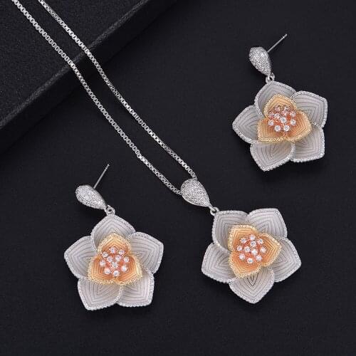 LARRAURI Cubic Zirconia Inlaid Jewelry Sets Long Chain Flower Shape Pendant Necklace Big Dangle Earrings Luxury Jewelry Sets