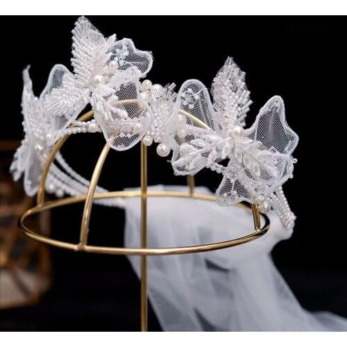 Beautiful And Romantic Handmade Pearl Garland Puffy Veil Bridal Headdress
