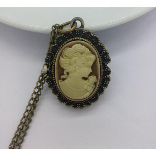 New Fashion quartz Ms image pendant Roman numerals woman and girl Pocket watch necklace gift