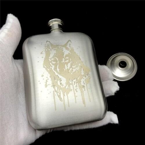 304 Stainless Steel Hip Flask Blood wolf 6 OZ 170ML Food Grade Flask for Alcohol Vodka Whisky Liquor Outdoor Hiking Wine Bottle