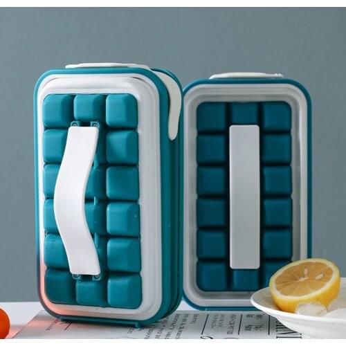 D2 Ice Tray Molds Curling Bar Maker Bag Silica Gel Blue Drink Iced Folding Water Bottle 32 Cells Ice Cube Mold Beverage Can Mold