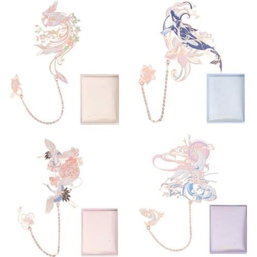 Hollow Metal Bookmark Chinese Style Classical Delicate Book Mark Embellishments Unique Gifts for Christmas Festivals