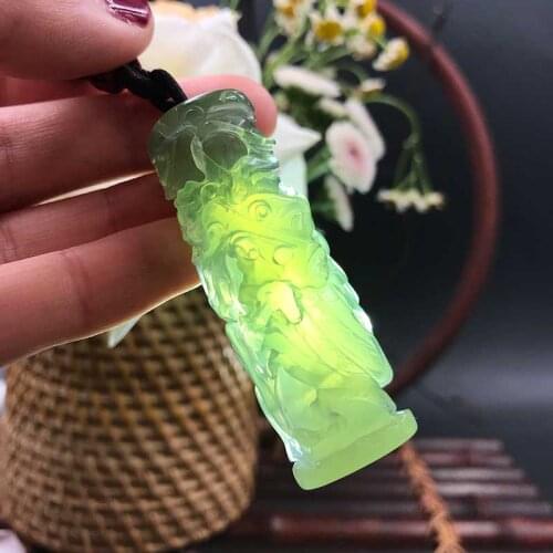 7A Natural round green jade pendant necklace jade Hand-Carved women men dragon necklaces pendants jadeite jade jewelry