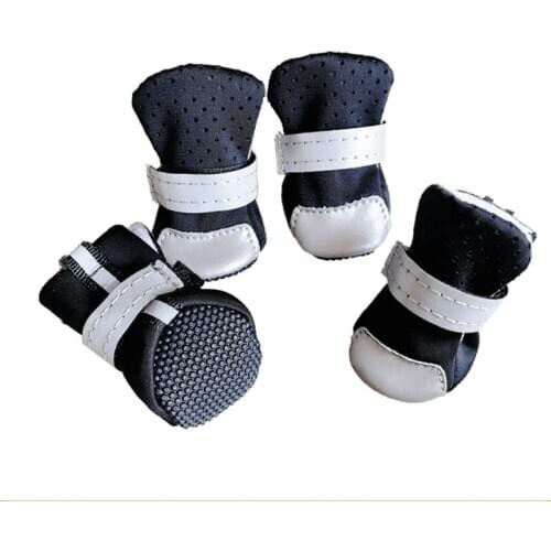 Comfortable and breathable pet shoes European and American style dog pet supplies shoes in stock