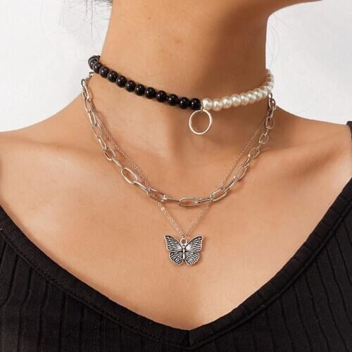 Punk Exaggerated Imitation Pearls Butterfly Pendant Necklace Women Vintage Thick Chains Geometric Necklace Pendants Jewelry