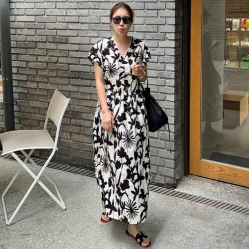 Johnature Summer New Women V-neck Short Sleeve Floral Print Loose Dresses 2021 Korean Casual Female Dress